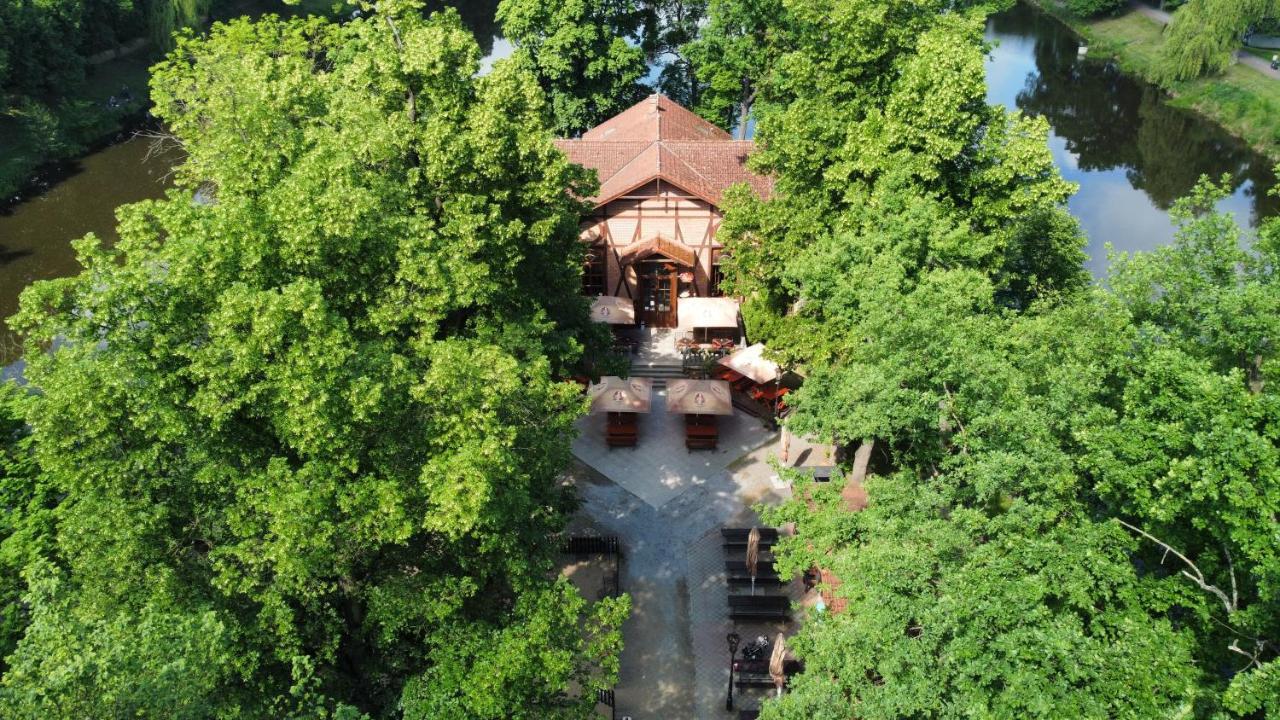 Penzion Restaurace Ostrov Písek Esterno foto
